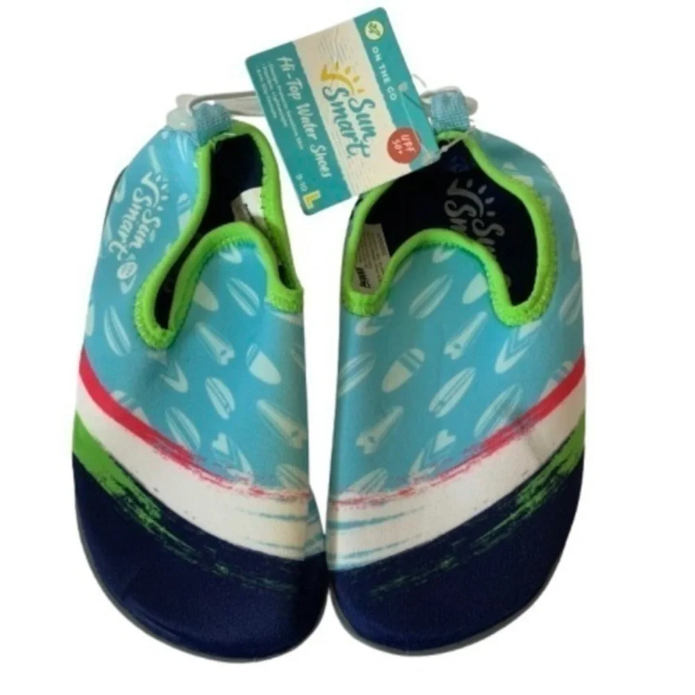 NWT. AQUA LEISURE Sun Smart Hi-Top Water Shoes